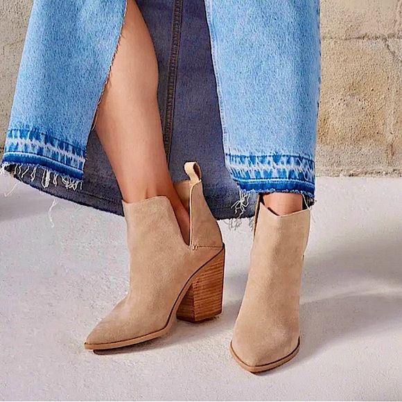 Vince Camuto Shoes - Vince Camuto Gigietta Suede Leather Block Heel Bootie